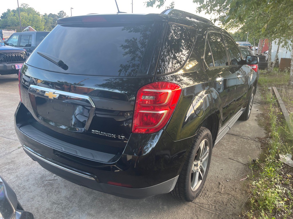 2017 Chevrolet Equinox Image 3