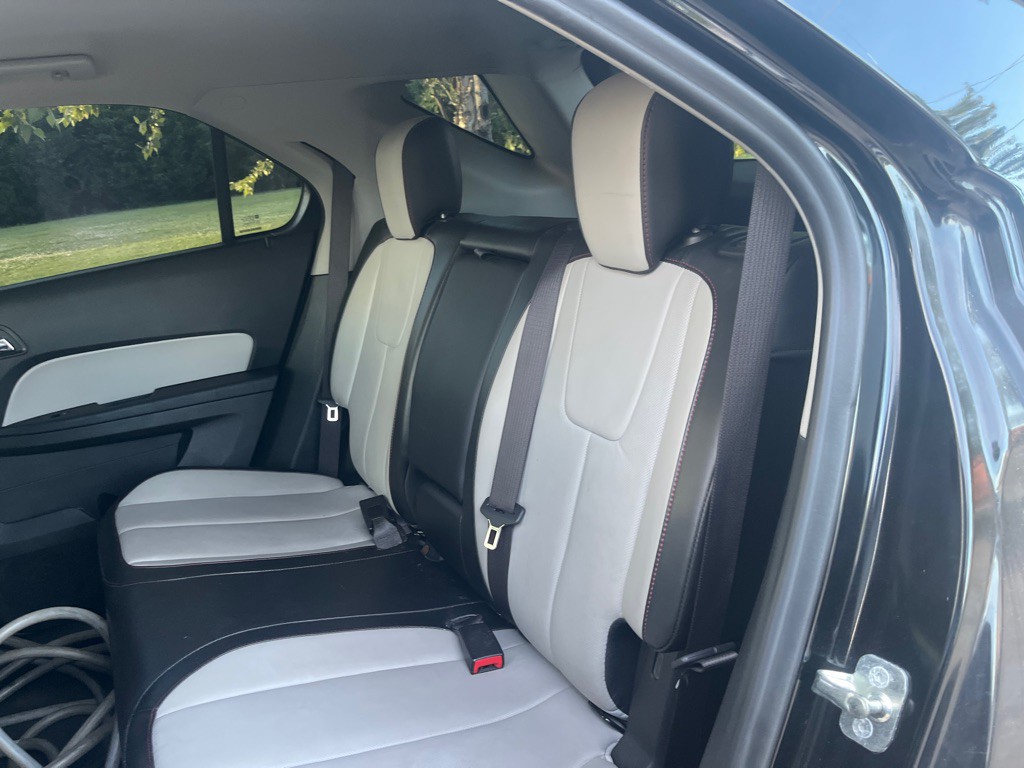 2017 Chevrolet Equinox Image 8