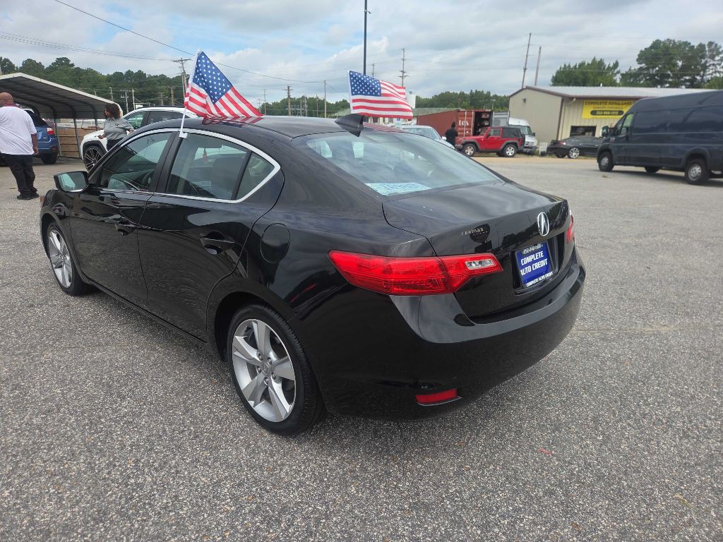 2014 Acura ILX Image 2