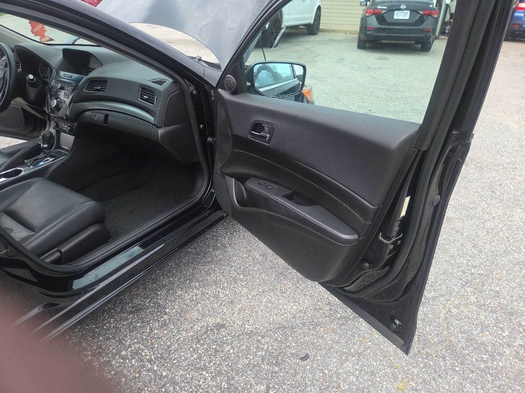 2014 Acura ILX Image 10