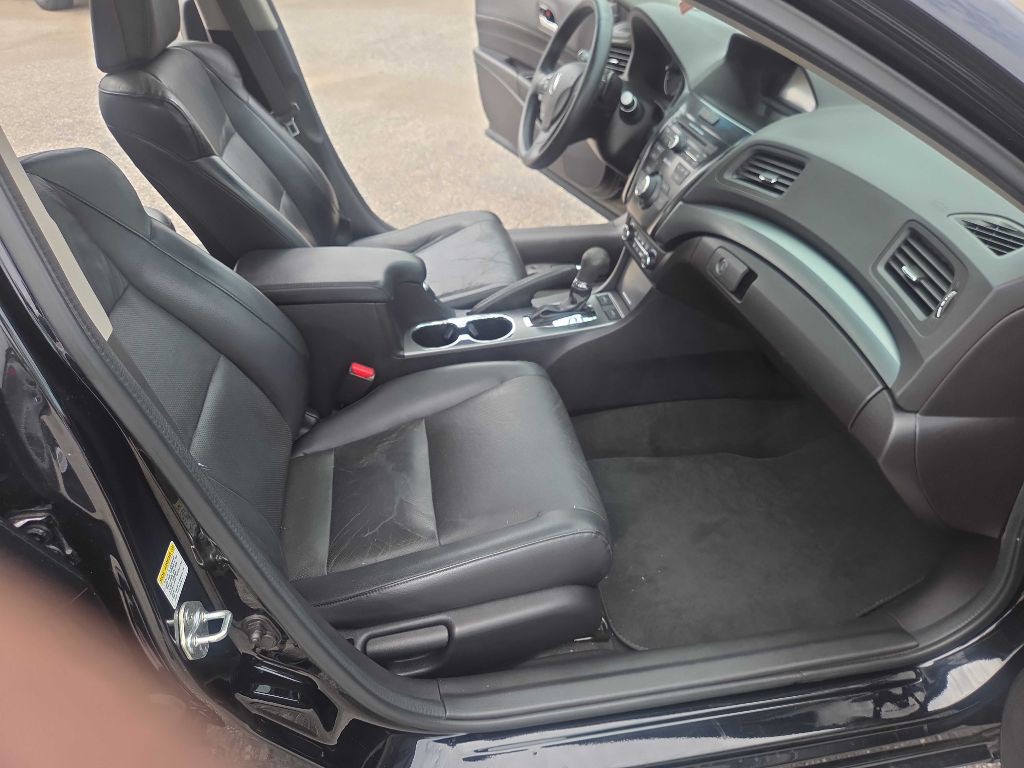 2014 Acura ILX Image 11