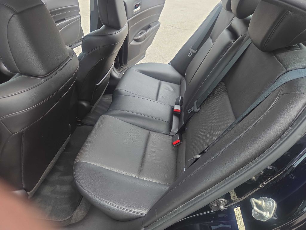 2014 Acura ILX Image 16