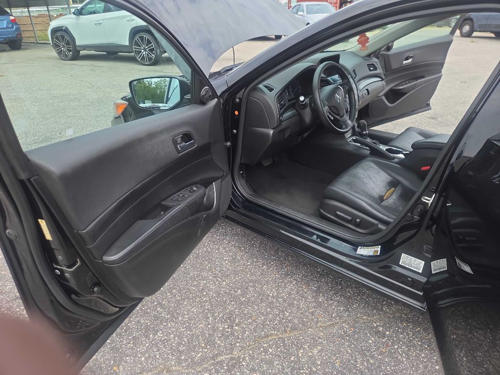 2014 Acura ILX Image 17