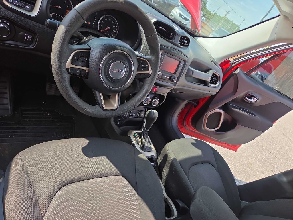2017 Jeep Renegade Image 10