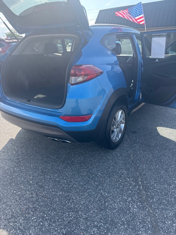2016 Hyundai Tucson Image 8