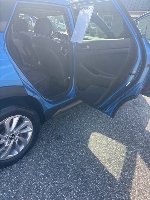 2016 Hyundai Tucson Image 9