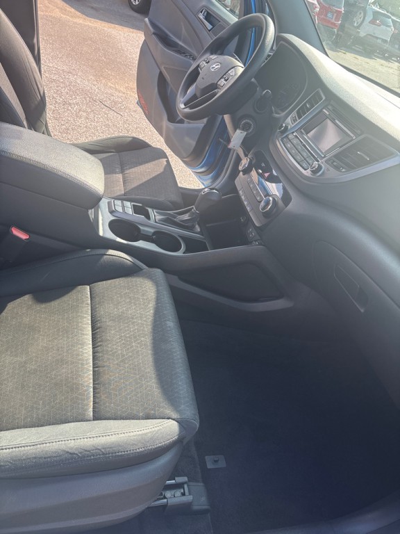 2016 Hyundai Tucson Image 12