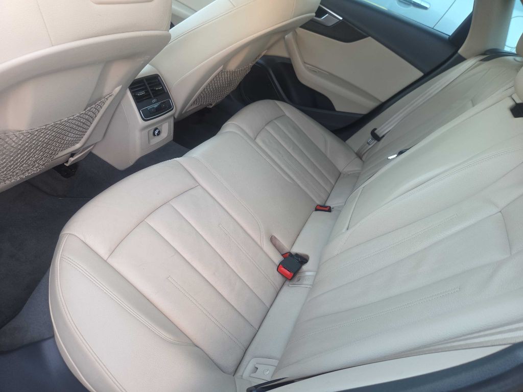 2018 Audi A4 Image 12