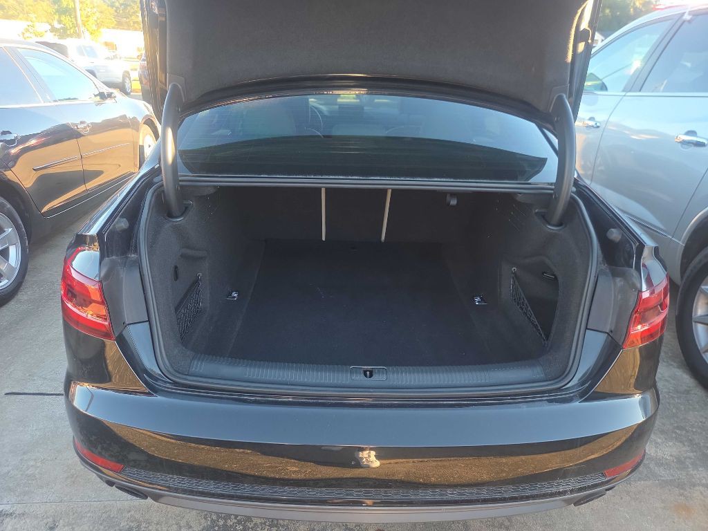 2018 Audi A4 Image 14