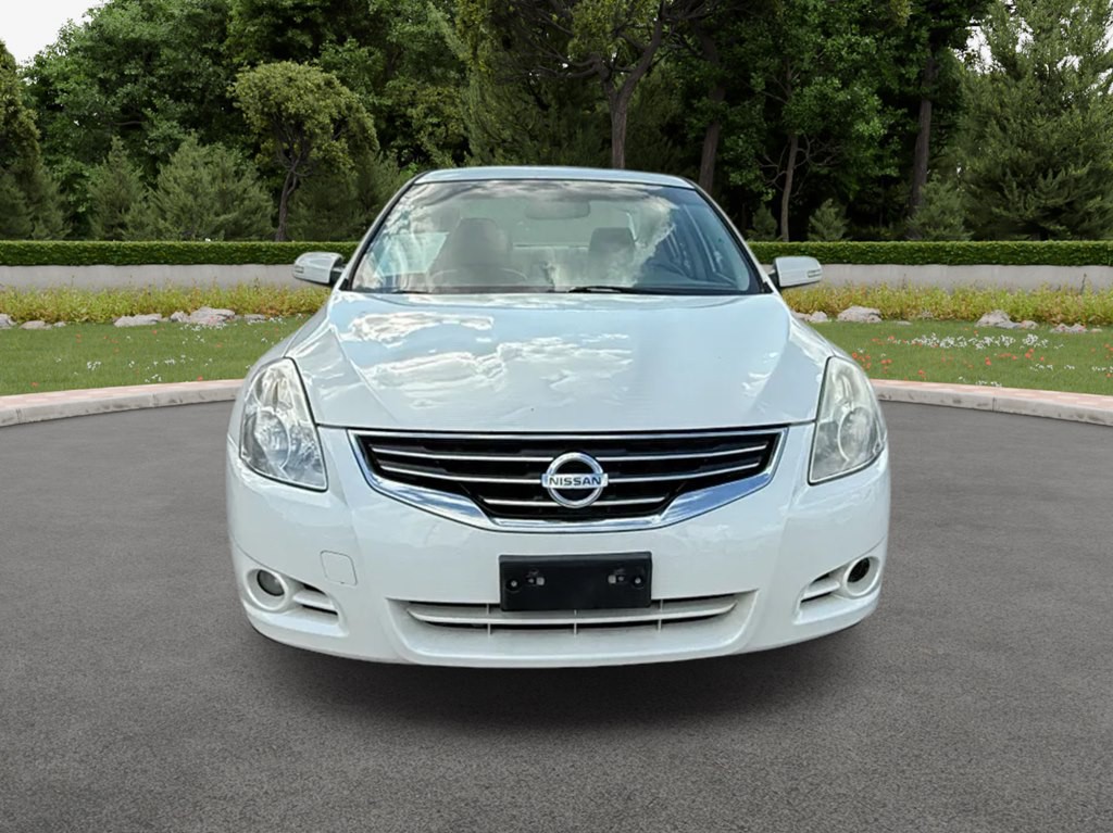2012 Nissan Altima Image 3