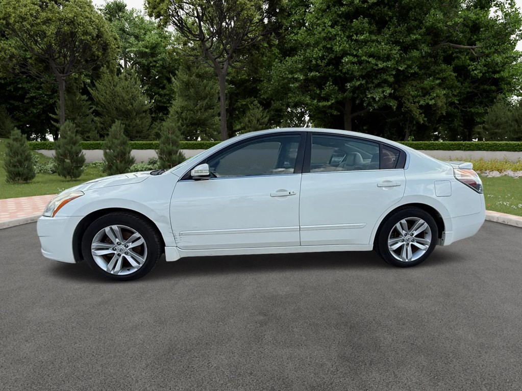 2012 Nissan Altima Image 6