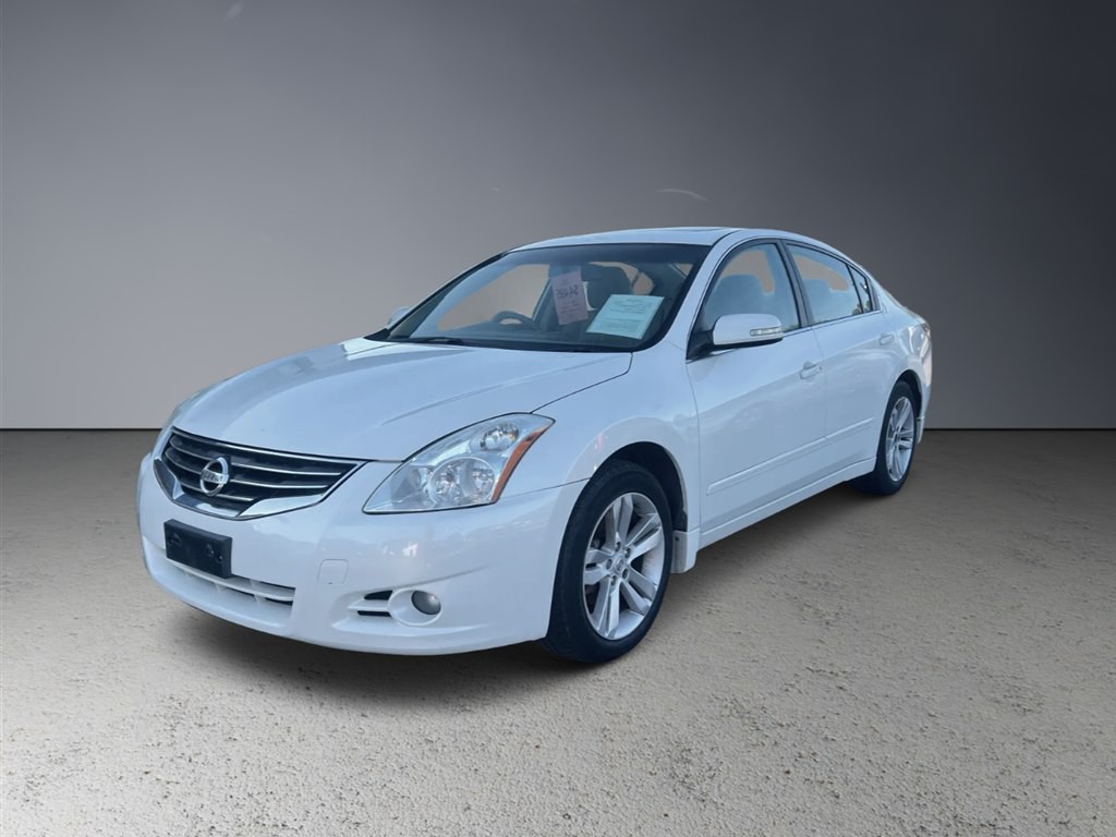 2012 Nissan Altima Image 2