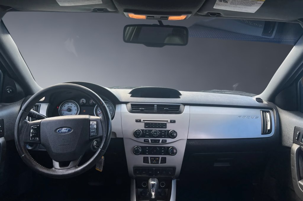 2010 Ford Focus Image 7