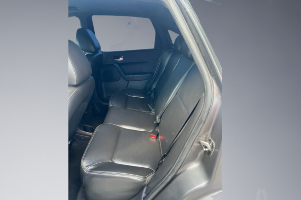 2010 Ford Focus Image 13