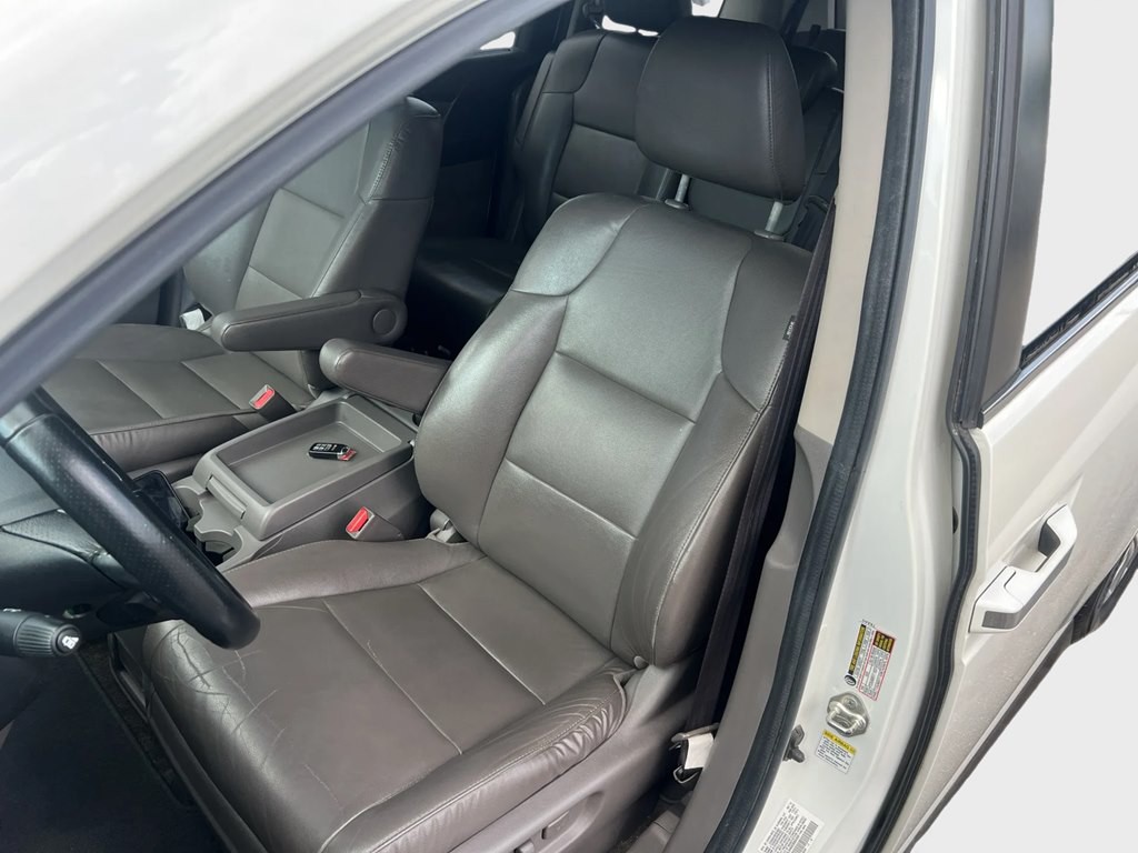 2014 Honda Odyssey Image 9