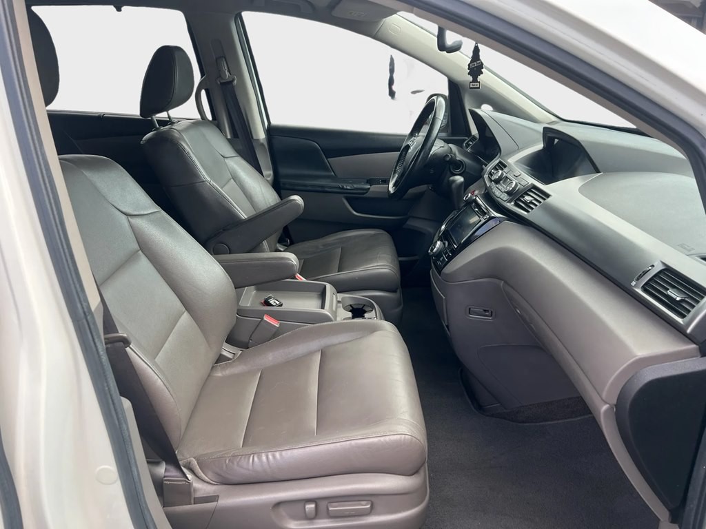 2014 Honda Odyssey Image 10