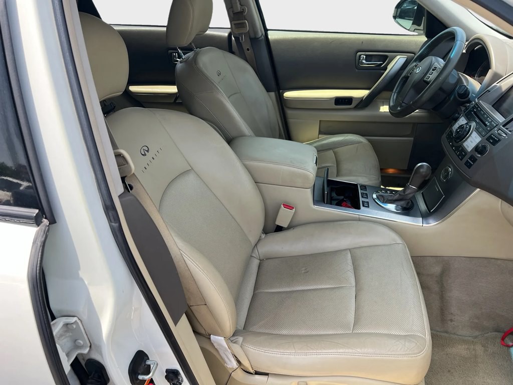 2008 INFINITI FX35 Image 11