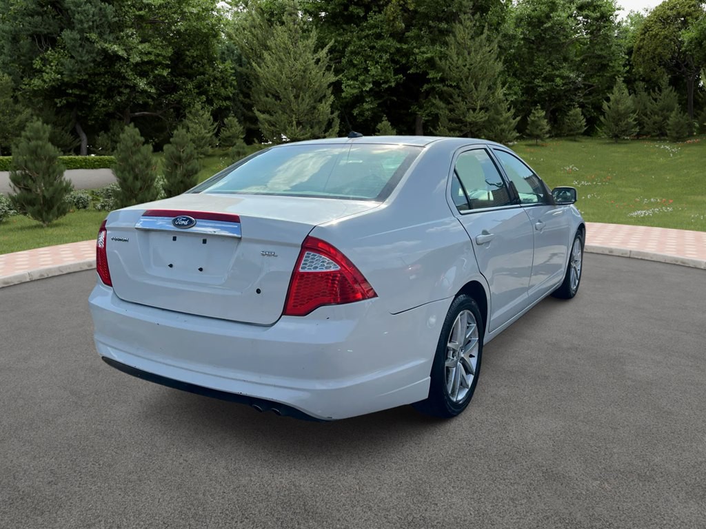 2010 Ford Fusion Image 5