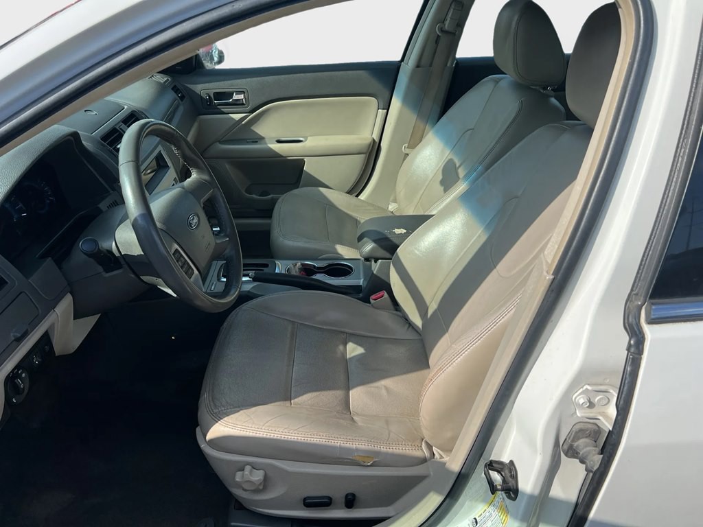 2010 Ford Fusion Image 8