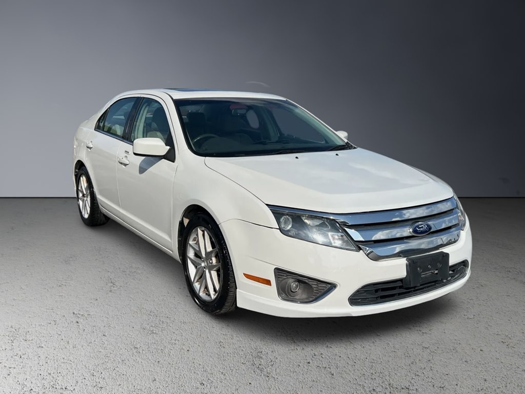 2010 Ford Fusion Image 2