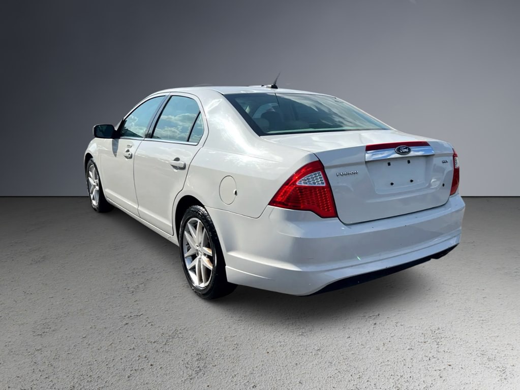 2010 Ford Fusion Image 5