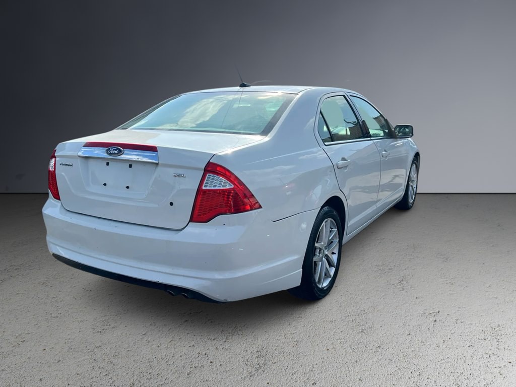 2010 Ford Fusion Image 6