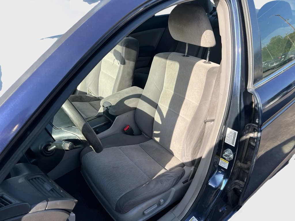 2008 Honda Accord Image 9