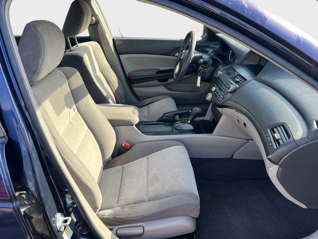 2008 Honda Accord Image 10