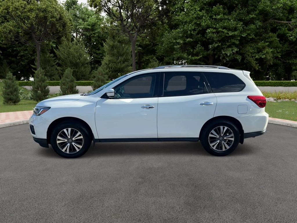 2017 Nissan Pathfinder Image 4