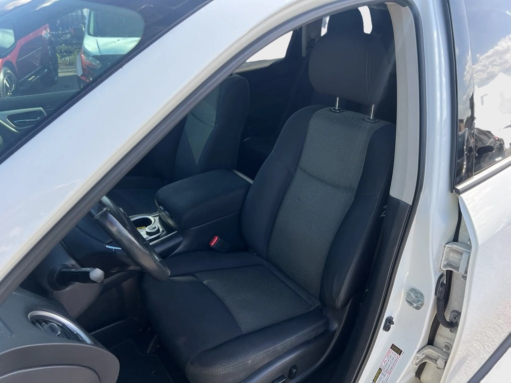 2017 Nissan Pathfinder Image 8