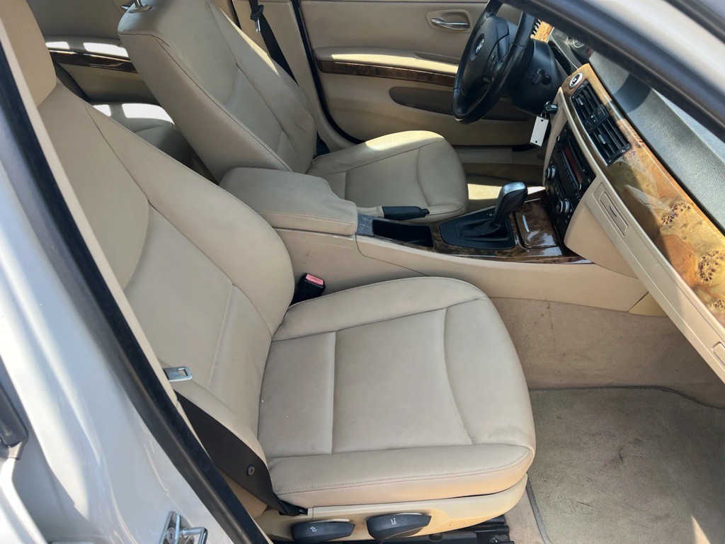 2008 BMW 3 Series Image 10