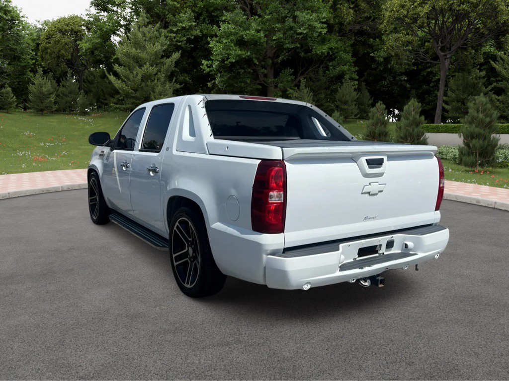 2007 Chevrolet Avalanche Image 6
