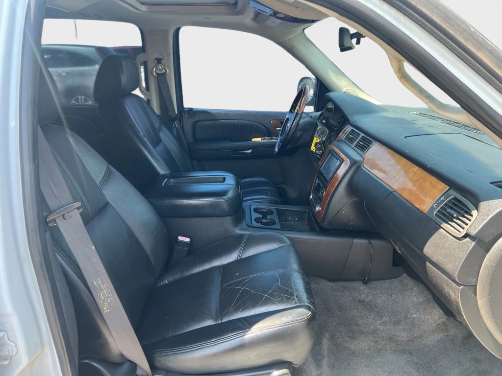 2007 Chevrolet Avalanche Image 10