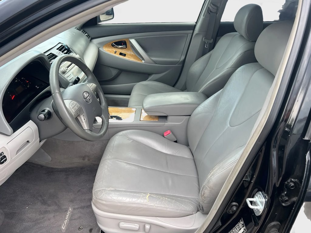 2007 Toyota Camry Image 8