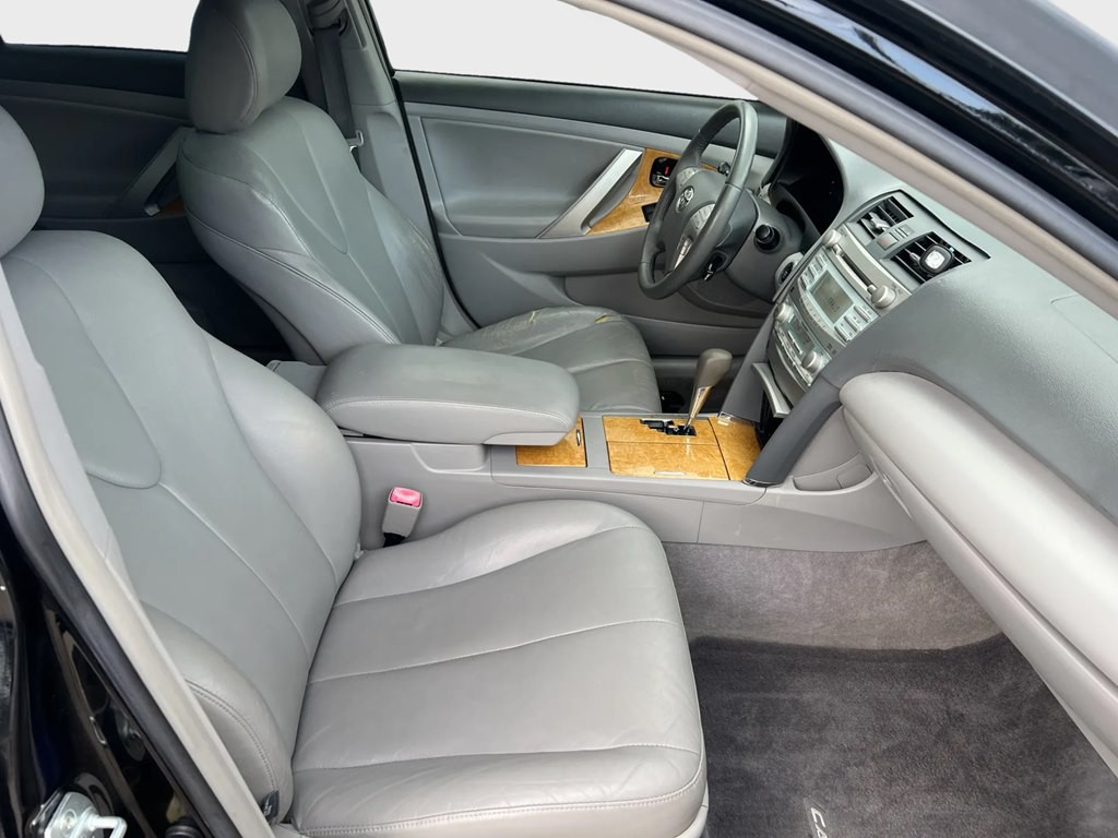 2007 Toyota Camry Image 10