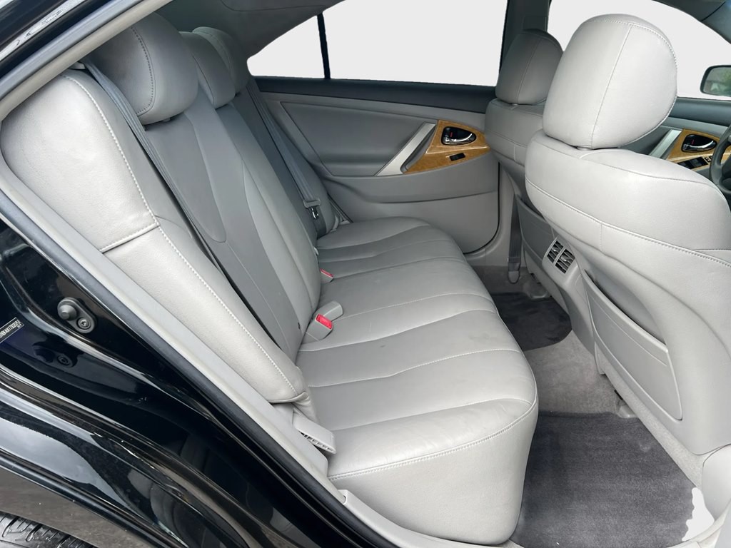 2007 Toyota Camry Image 11