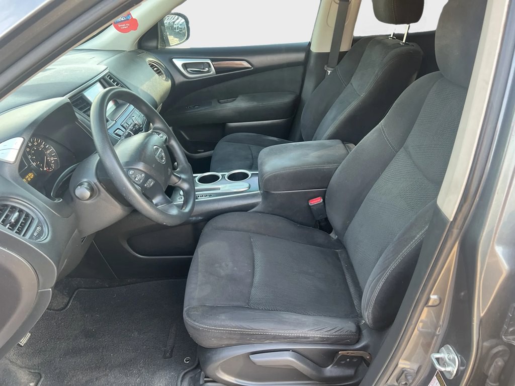 2015 Nissan Pathfinder Image 8