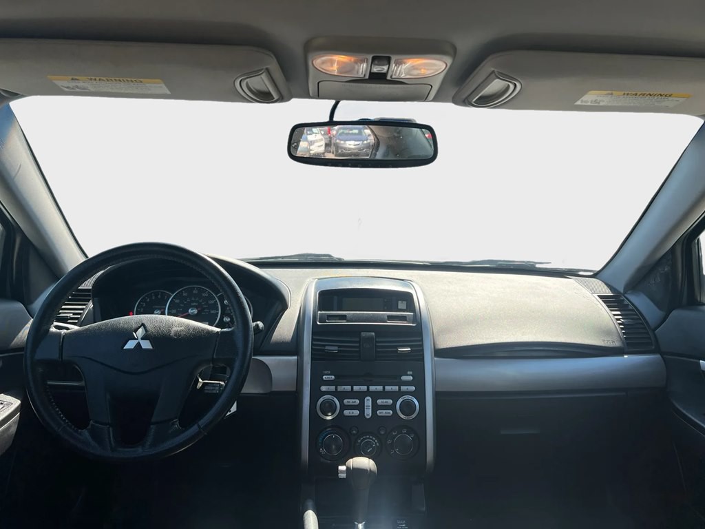 2007 Mitsubishi Galant Image 7
