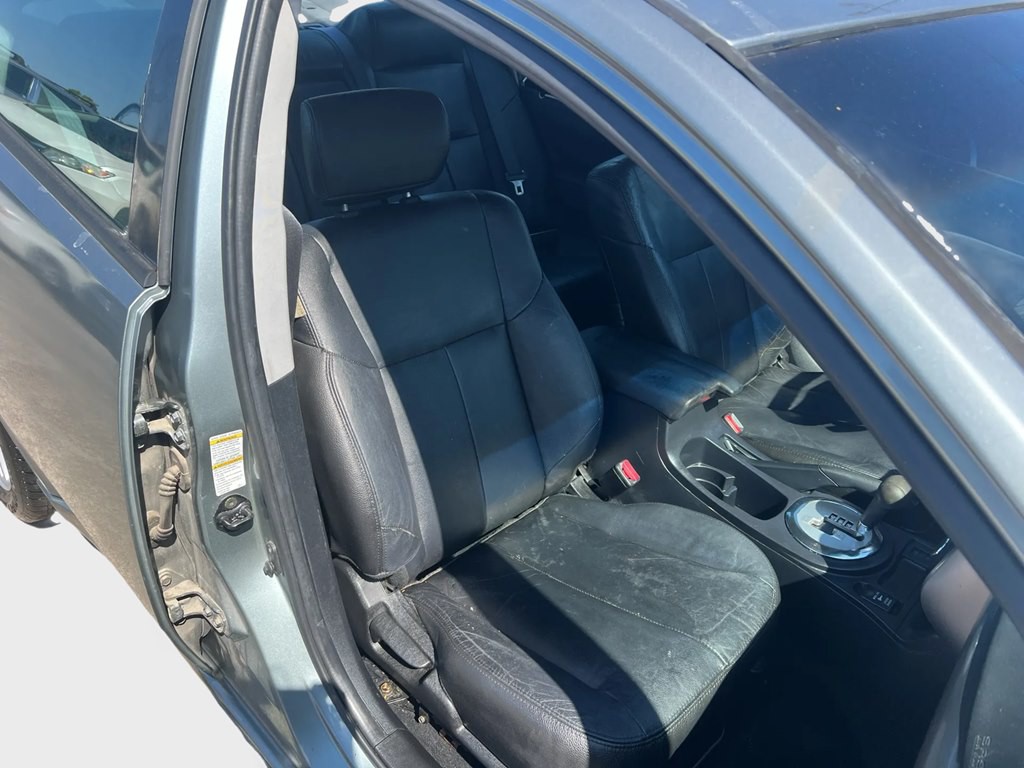 2007 Mitsubishi Galant Image 11