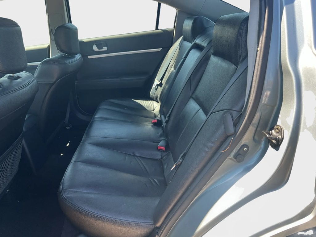 2007 Mitsubishi Galant Image 13