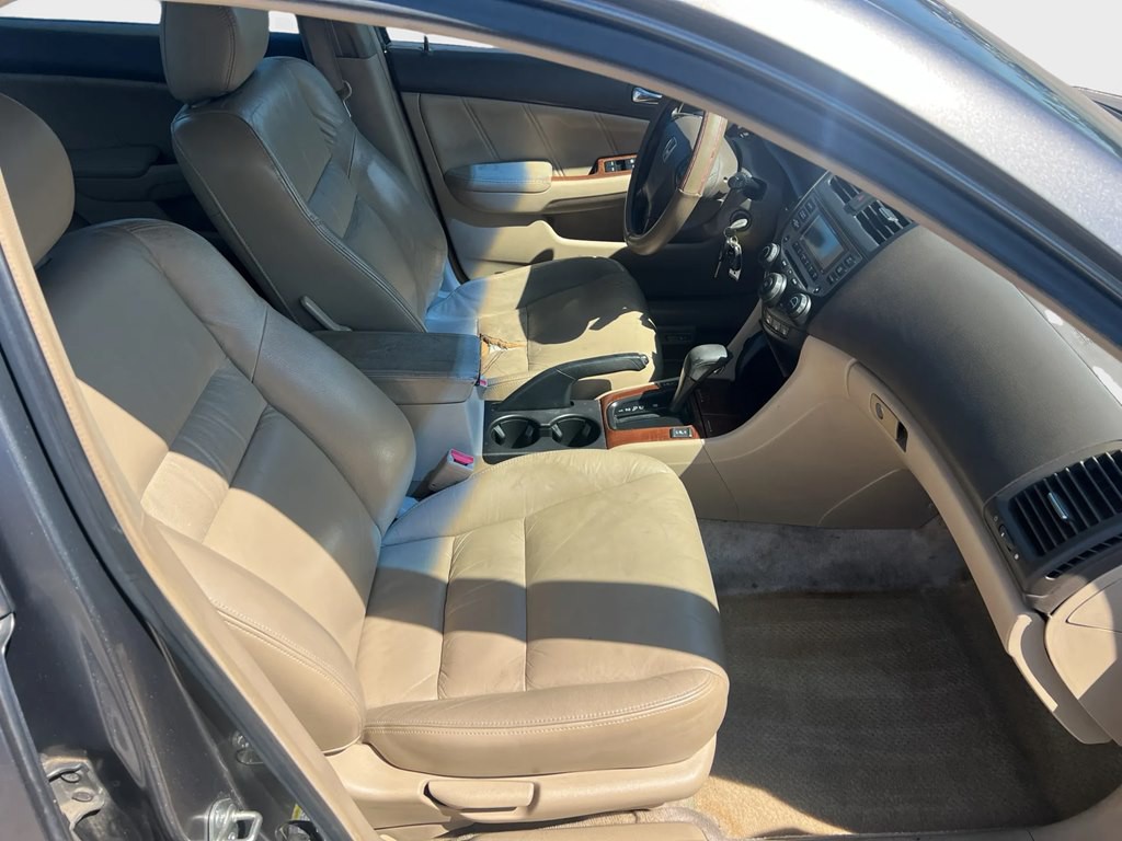 2006 Honda Accord Image 11