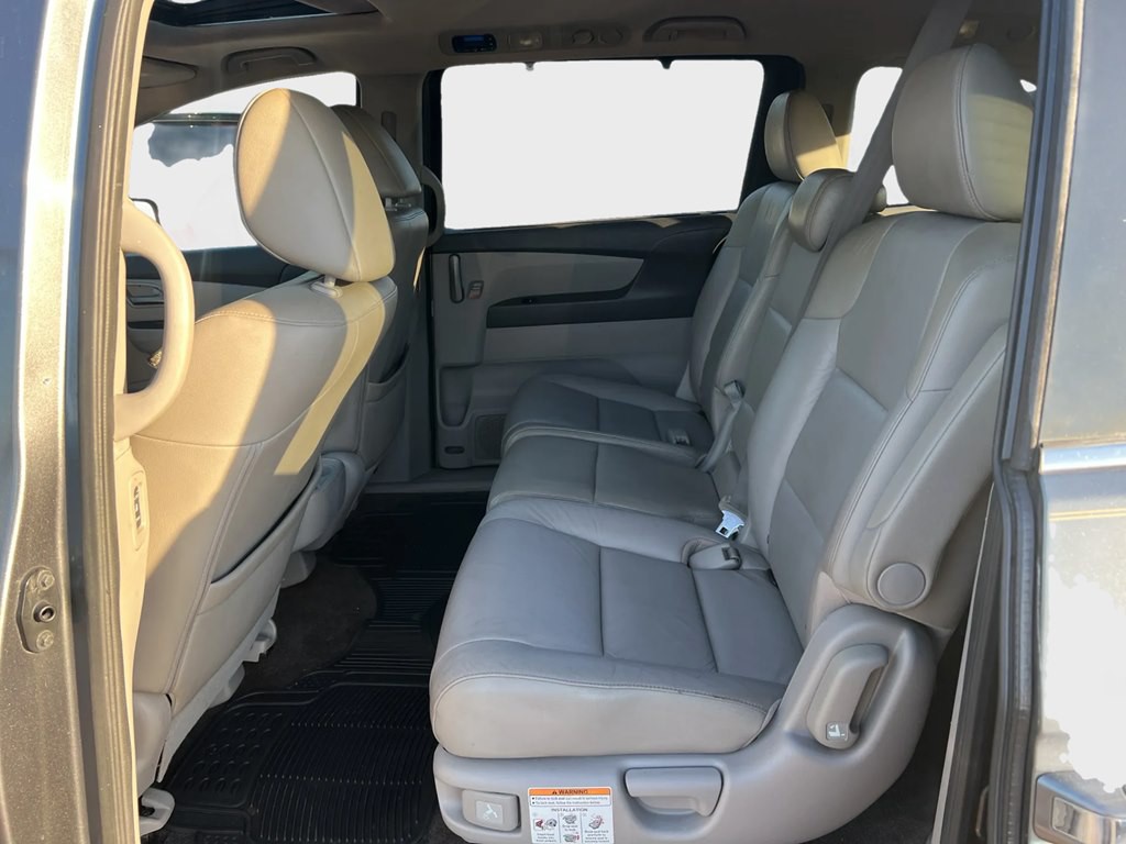 2012 Honda Odyssey Image 13