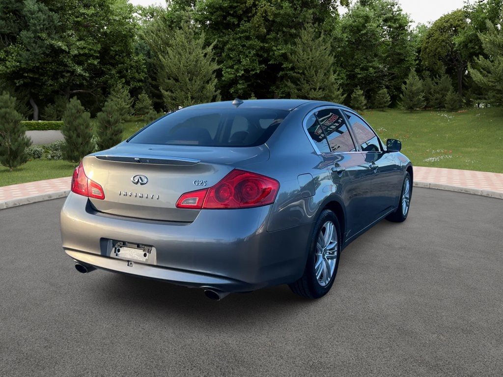2012 INFINITI G25 Image 5
