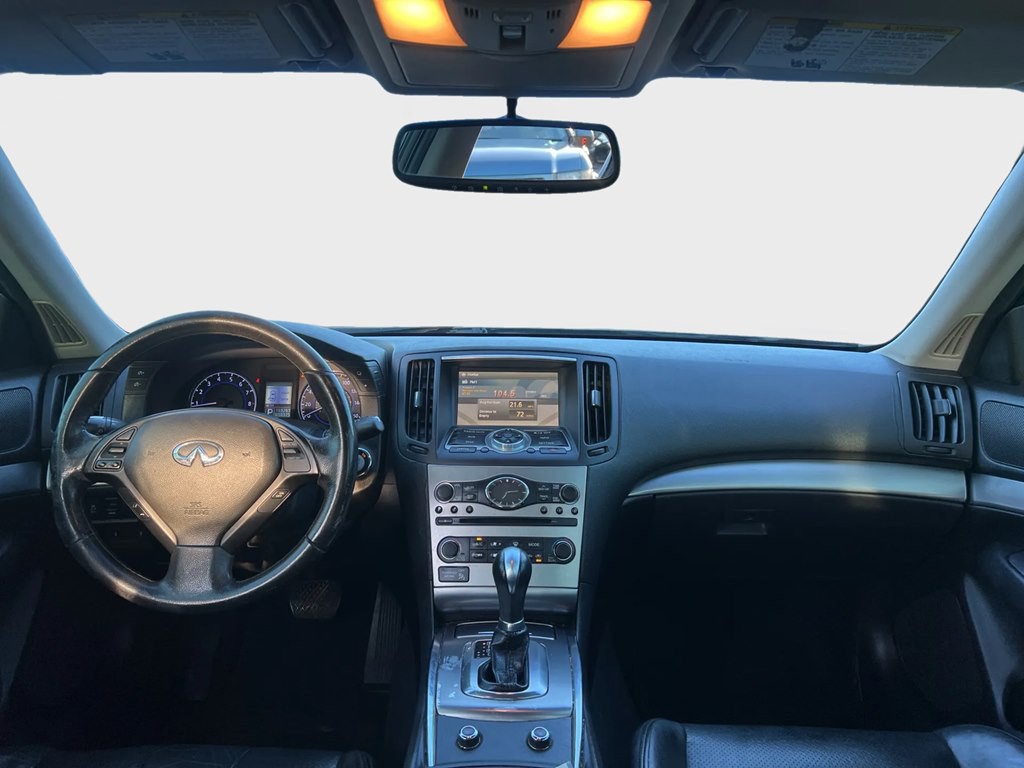 2012 INFINITI G25 Image 7