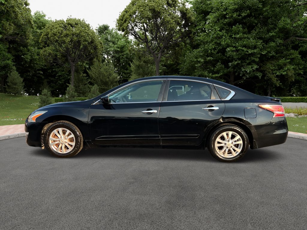 2014 Nissan Altima Image 4