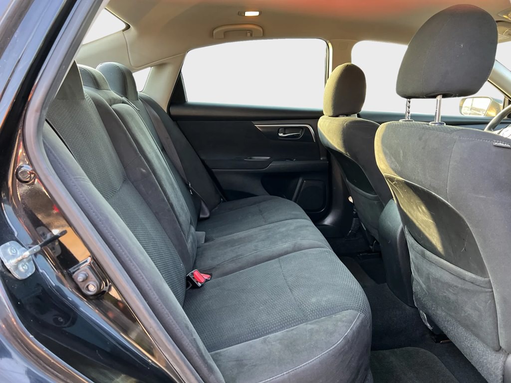 2014 Nissan Altima Image 12