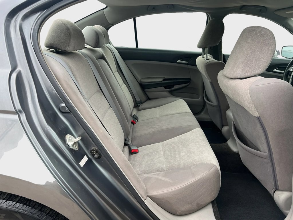 2009 Honda Accord Image 12