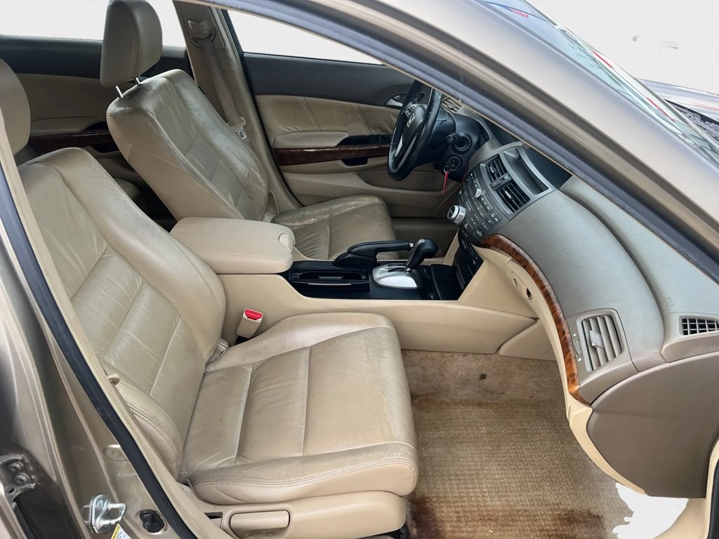 2008 Honda Accord Image 11