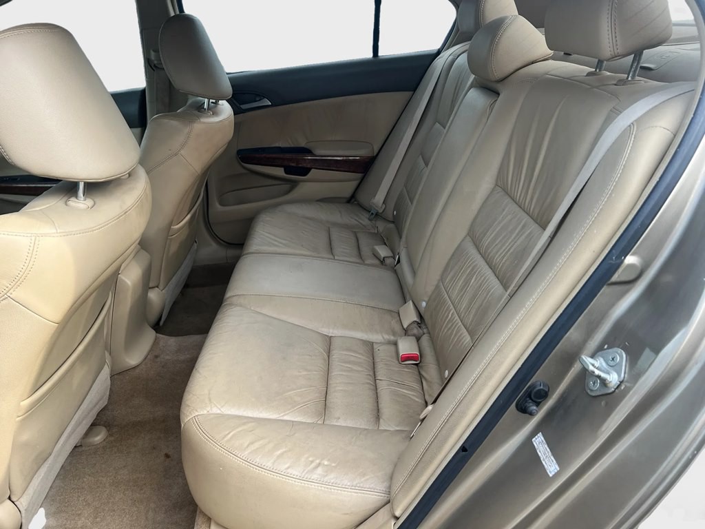 2008 Honda Accord Image 13