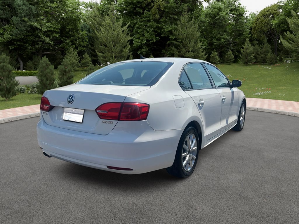 2012 Volkswagen Jetta Image 3